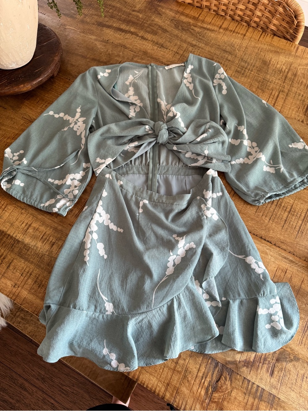 Sage Green Floral Tie-Front dress